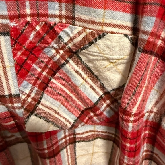 Croft & Barrow Red and ivory flannel Plaid Shirt Cabincore - Picture 2 of 5